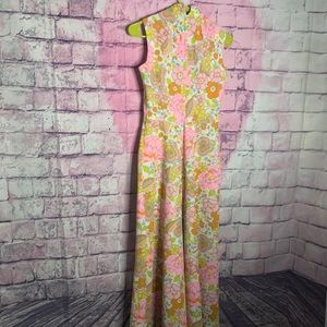 Vintage Floral print Maxi Dress